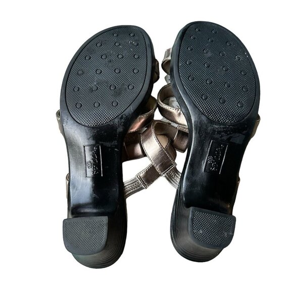 Sbicca California Goldie‎ Metallic Strappy Sandals Floral Design Women's Size 7W - Picture 6 of 8